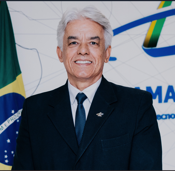 Aldernei Manhães de Souza (Auditor-Chefe – AMAZUL)